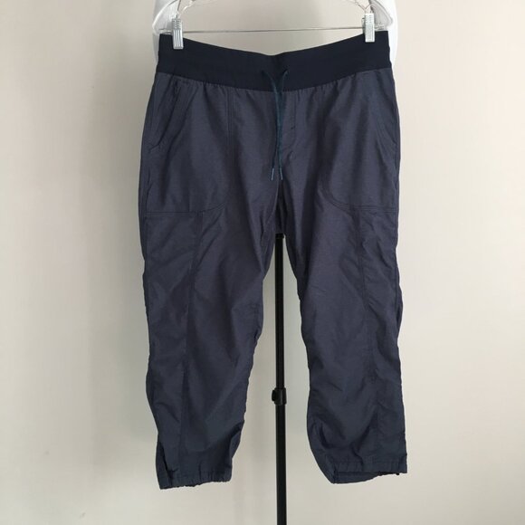 THE NORTH FACE Blue Drawstring Adjustable Side Length Cropped Activewear Pant - Picture 1 of 10